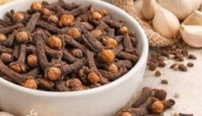 Aceite de ajo y clavo: un remedio natural de cocina que ayuda a aliviar las venas varicosas.