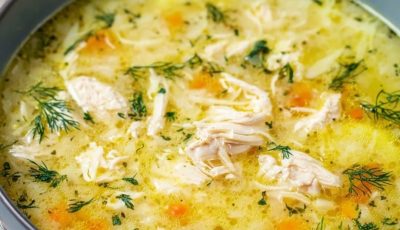 Soupe Grecque Avgolemono : L’Élégance Réconfortante de la Méditerranée