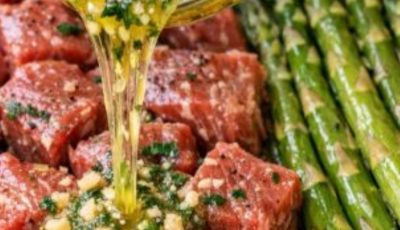 Low Carb Garlic Butter Steak and Asparagus Bake