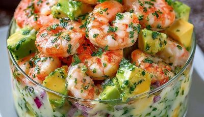 Salade de crevettes avocat crémeuse facile rapide