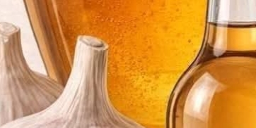 Heart Health Juice: Garlic, Lemon & Apple Cider Vinegar